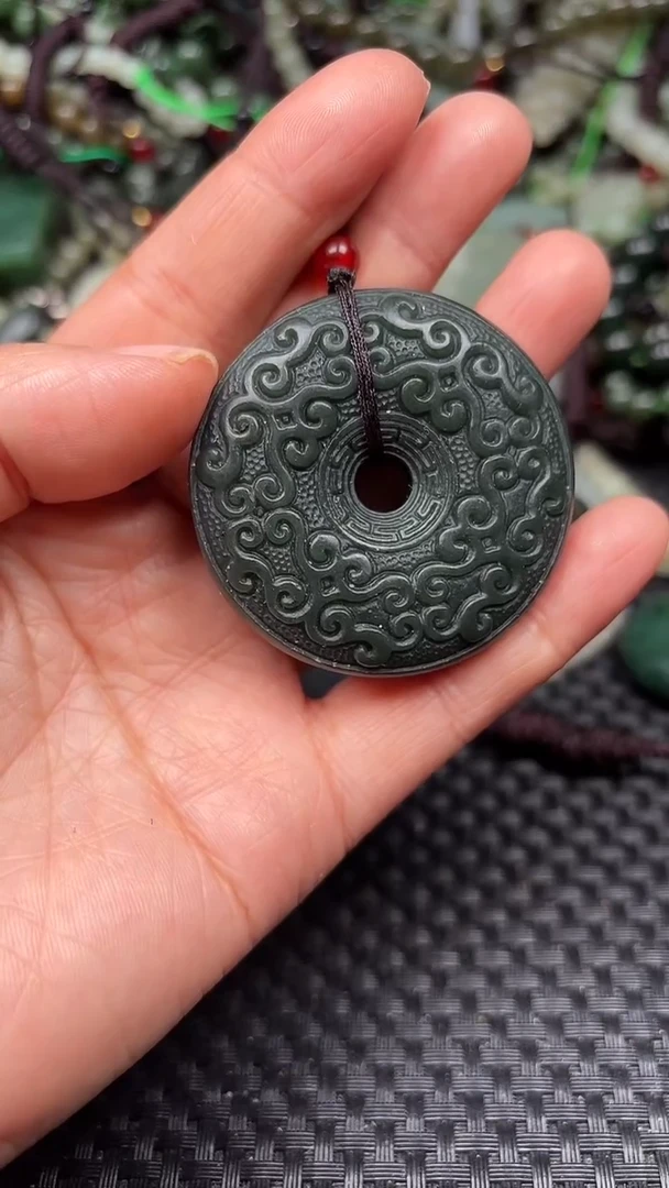 【闪购商品】和田玉颈饰未镶嵌1