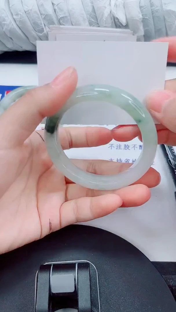 未镶嵌手镯石英质玉229-53/54