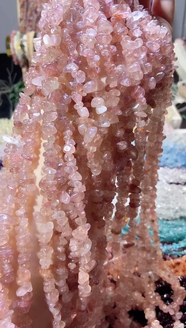 未镶嵌珠宝半成品水晶草莓晶