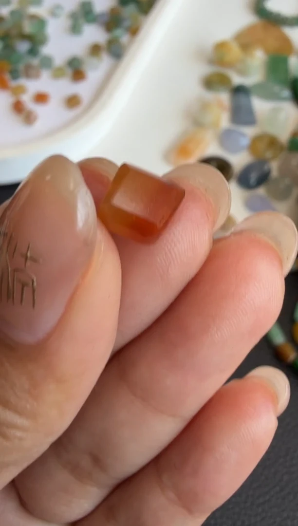 未镶嵌定制翡翠J****y方块260+26