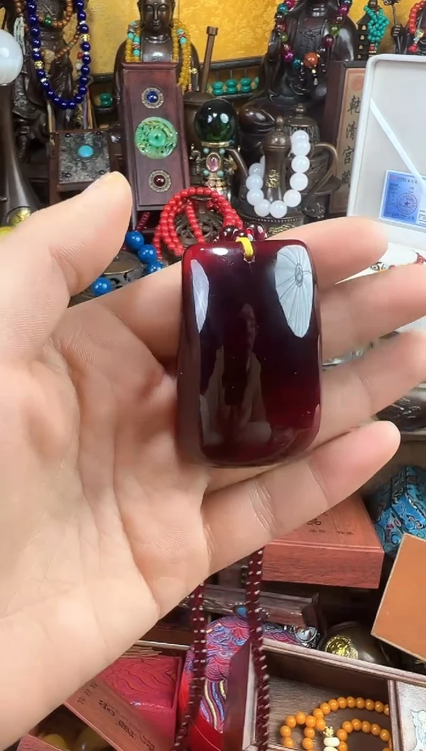 【闪购商品】血珀手链未镶嵌猪妹精品专属链接