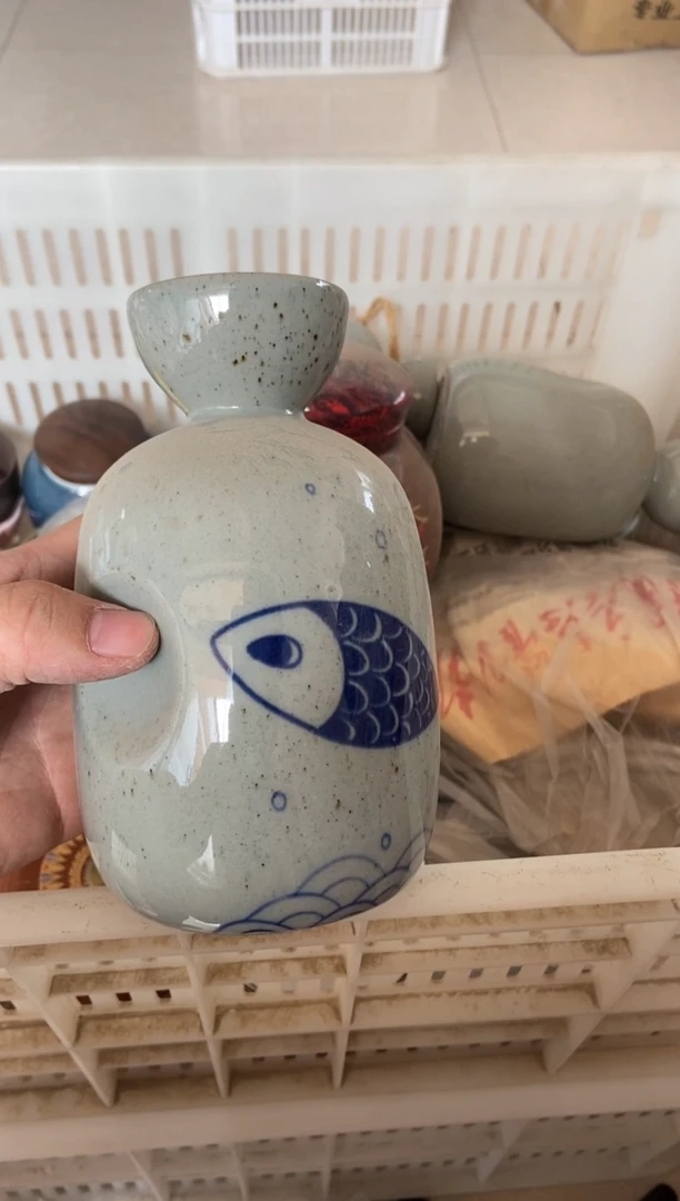 无运费险有瑕疵的摄影的产品有使用过的痕迹有点脏介意勿拍