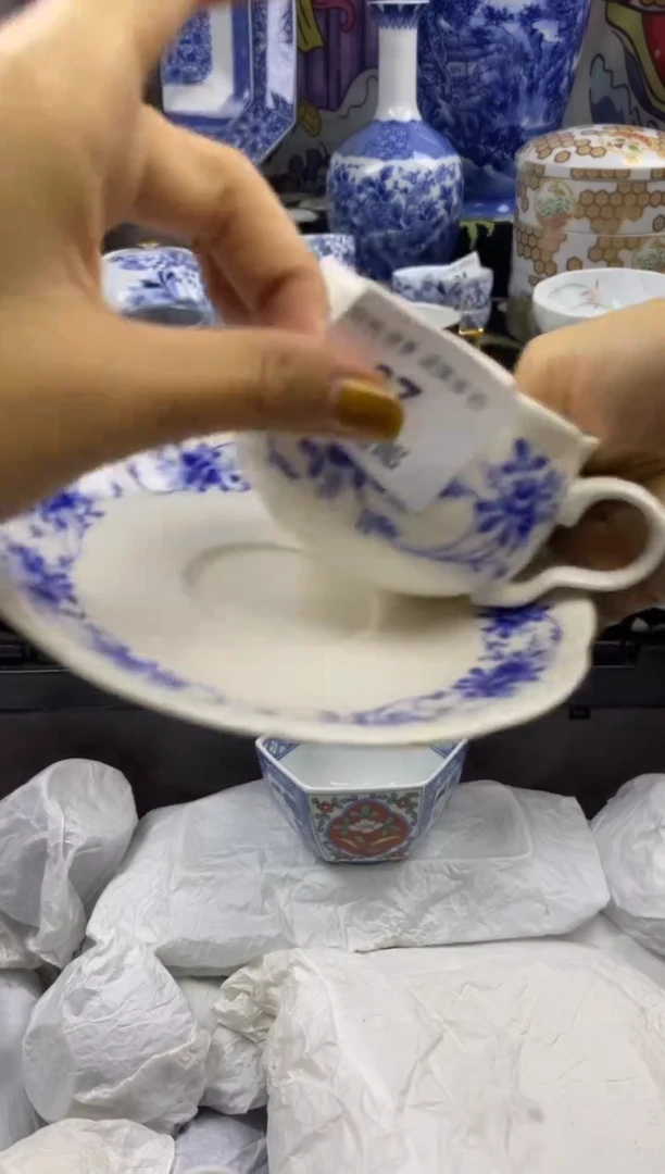 瓷片猫*瓷色工艺品品品品087