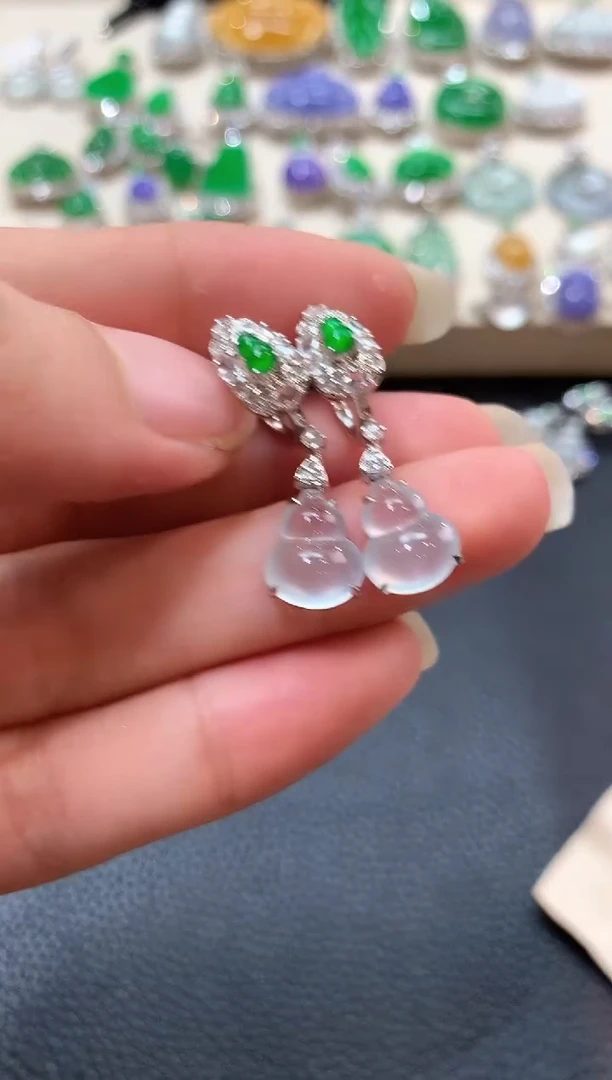 翡翠18K金镶嵌耳饰m16