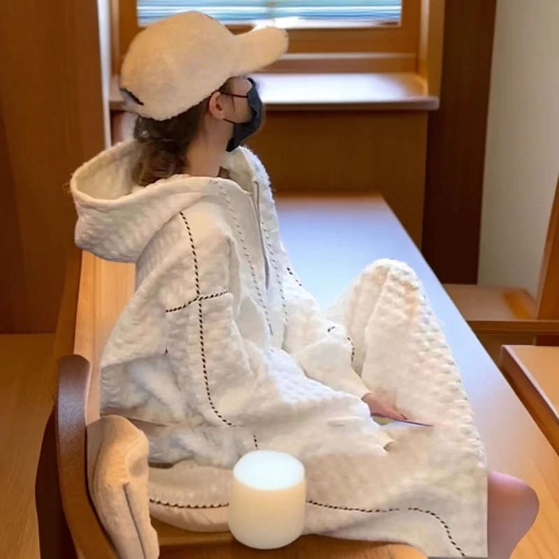 白色秋季休闲运动套装女2025加厚时尚宽松春秋卫衣卫裤时髦两件套