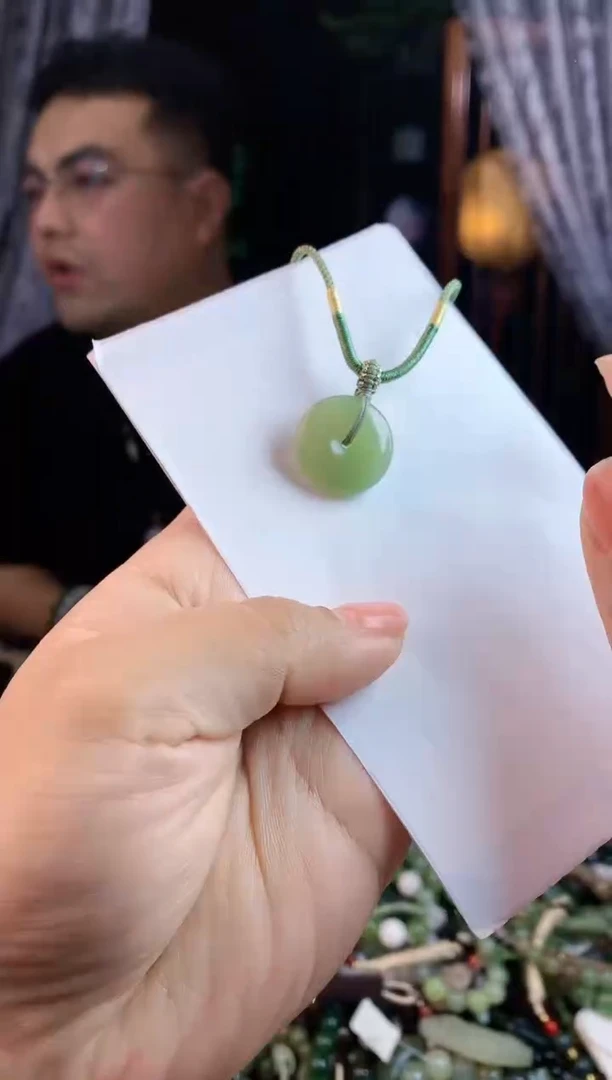 【闪购商品】和田玉挂件未镶嵌多样性发货拍一发一