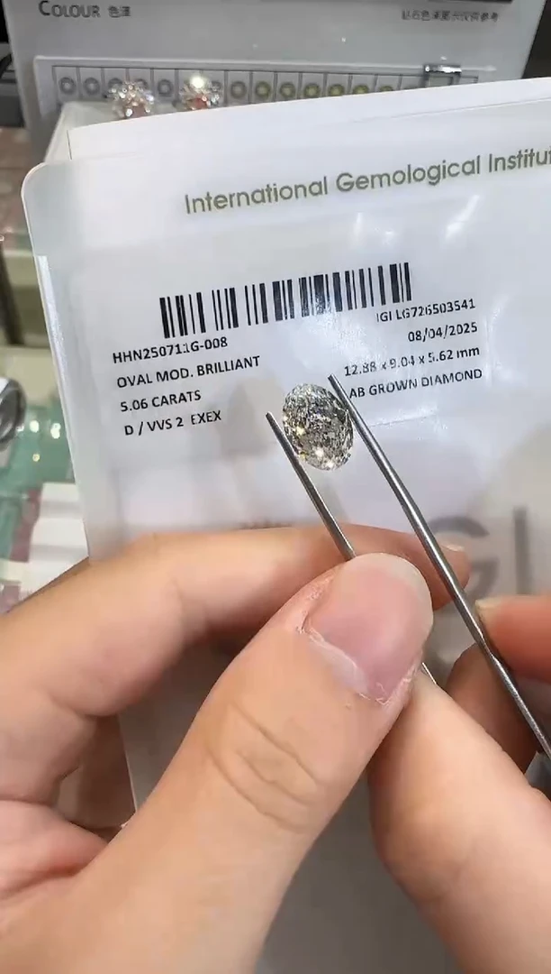 裸石实验室培育钻石@ 5.06ct 先鉴赏，再定制！