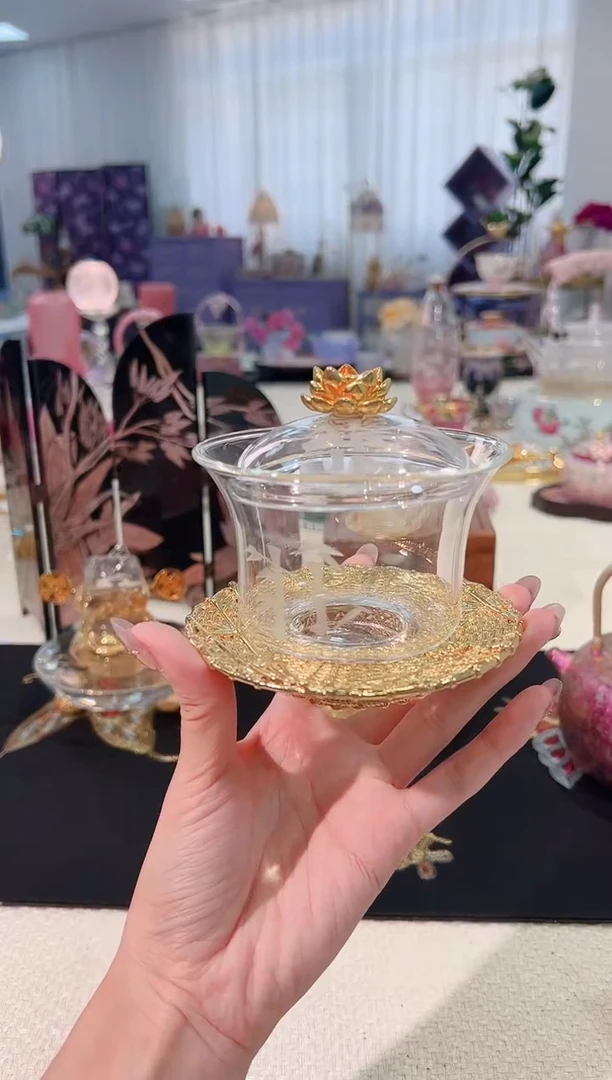 莲花---金盖碗--如图