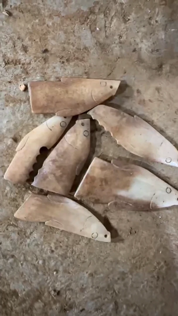 未镶嵌和田玉挂件未镶嵌和田玉把件6