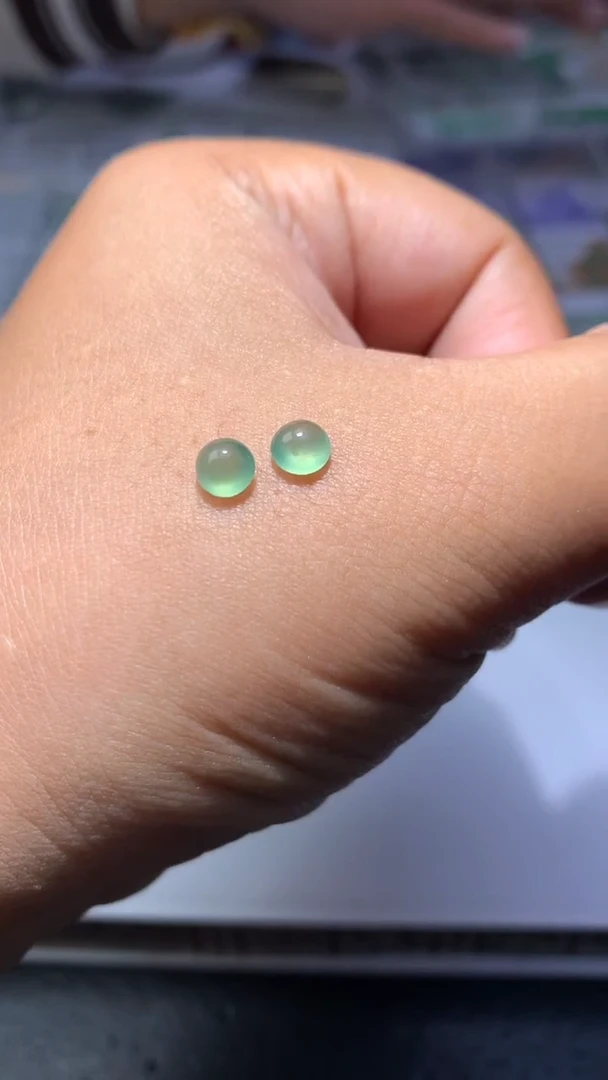 未镶嵌定制翡翠毛货