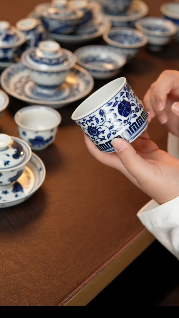 四季花卉直口主人杯