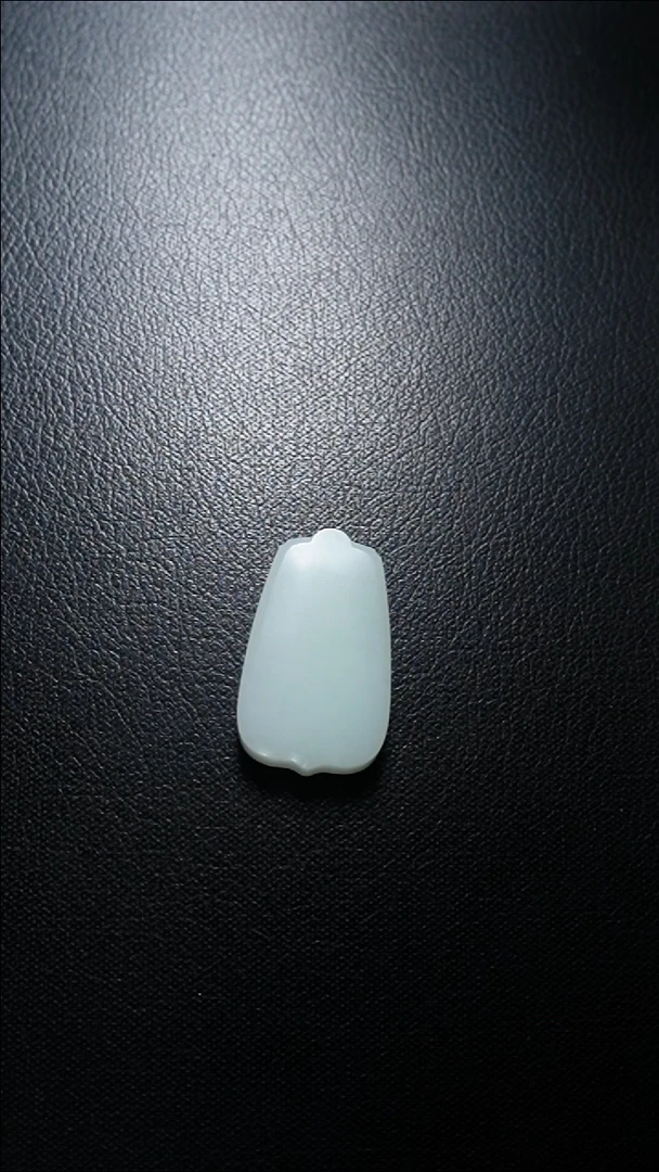 【闪购商品】和田玉颈饰未镶嵌无事牌