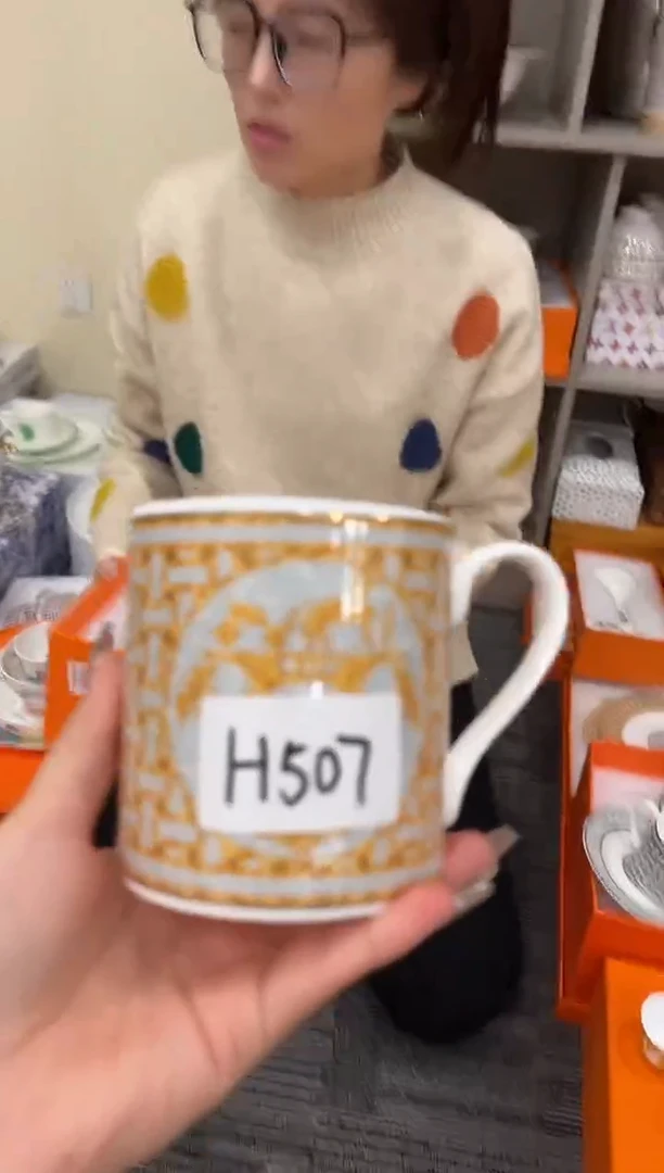 【闪购商品】杯H507--------------