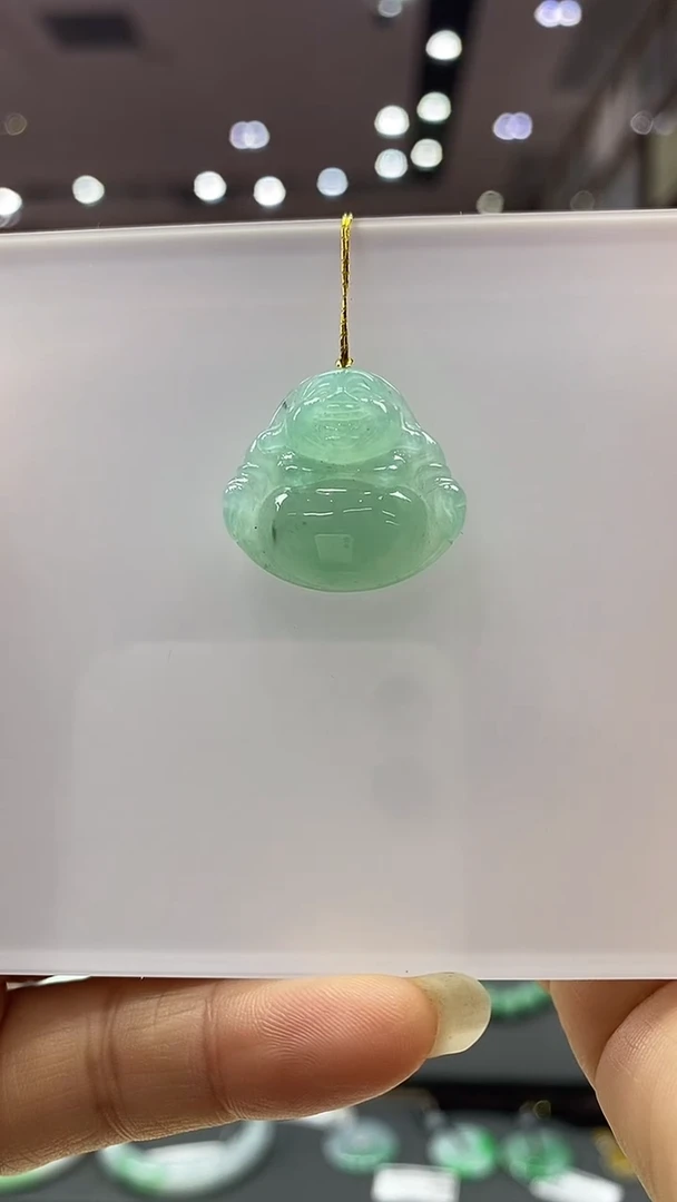 颈饰未镶嵌翡翠佛公