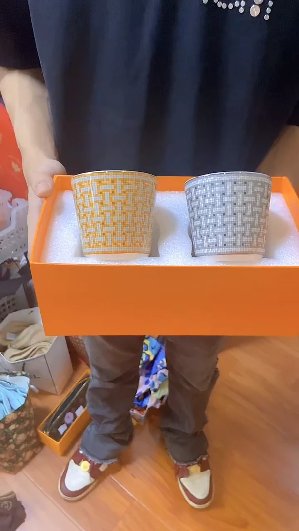 杯鸿辉家品牌瓷器，京东包邮！