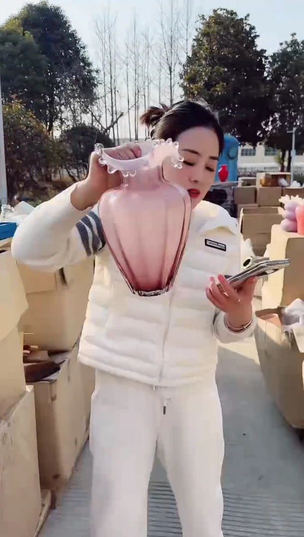 【闪购商品】玻璃XX-海浪花瓶紫