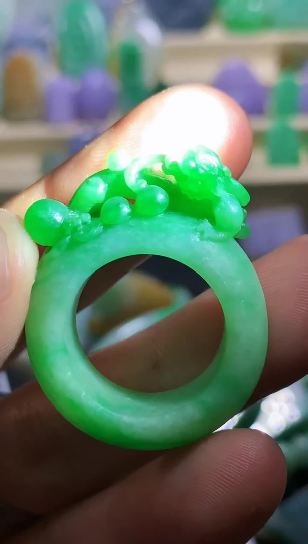 未镶嵌定制翡翠挂件