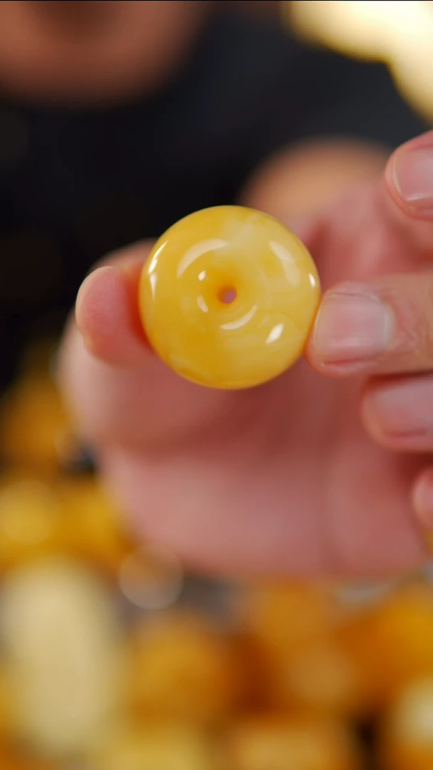 裸石琥珀未镶嵌焦皮料平安扣18.74