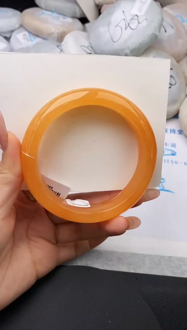 未镶嵌手镯石英质玉w52-HHB63+