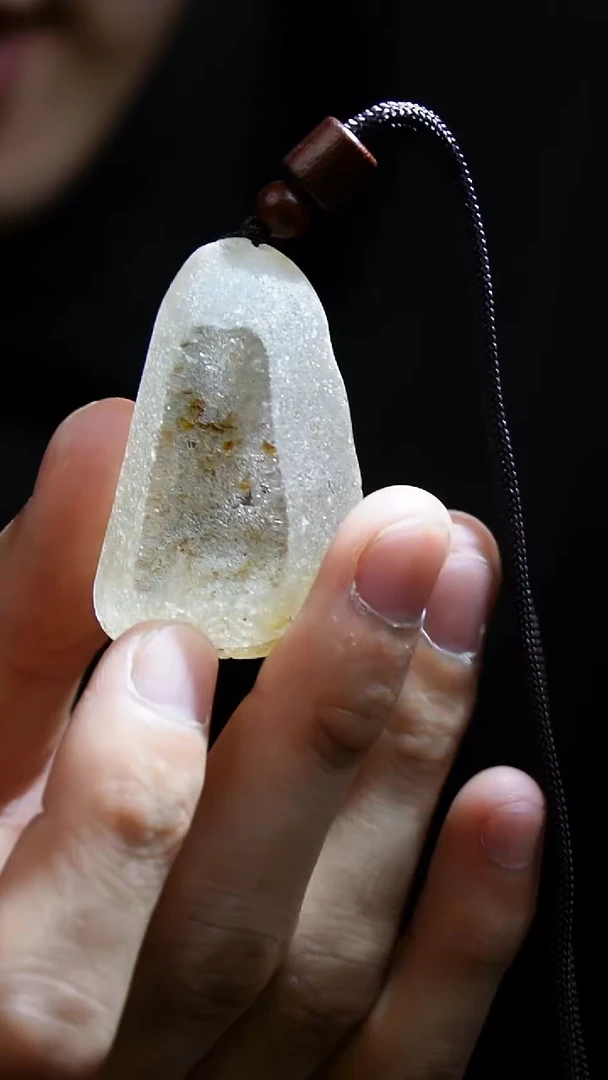 吊坠(赠链)未镶嵌水晶水晶