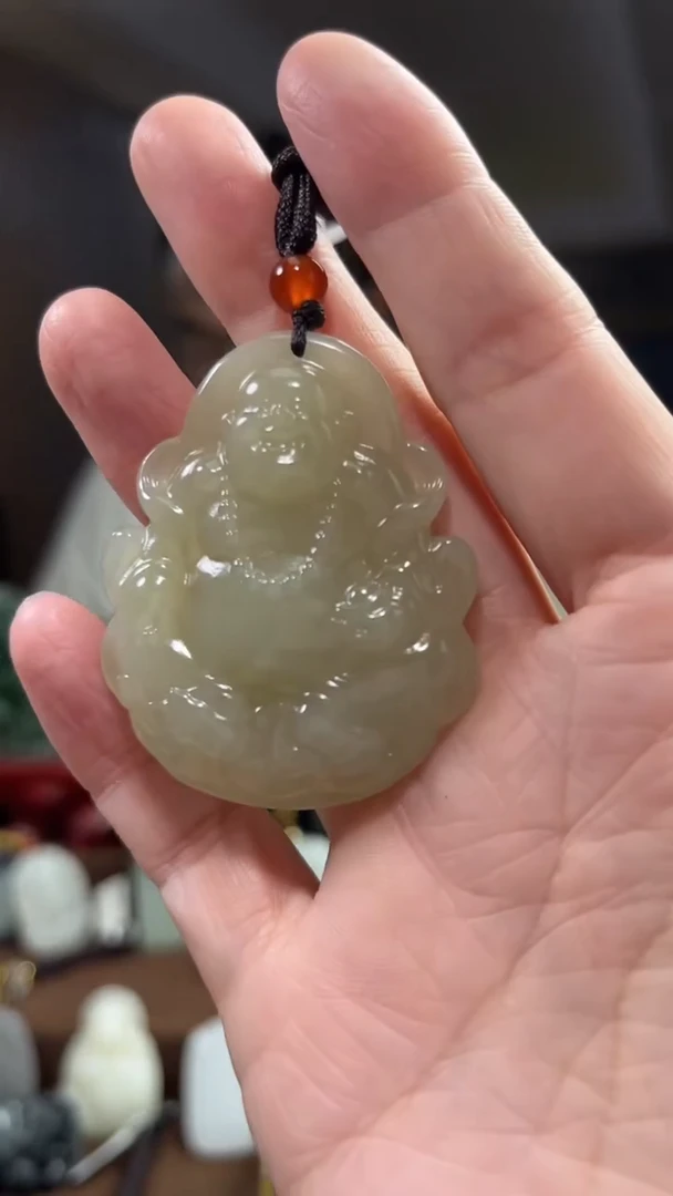 颈饰未镶嵌和田玉·