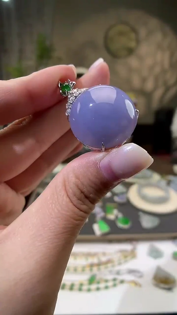 吊坠(不含链)18K金镶嵌翡翠紫蛋