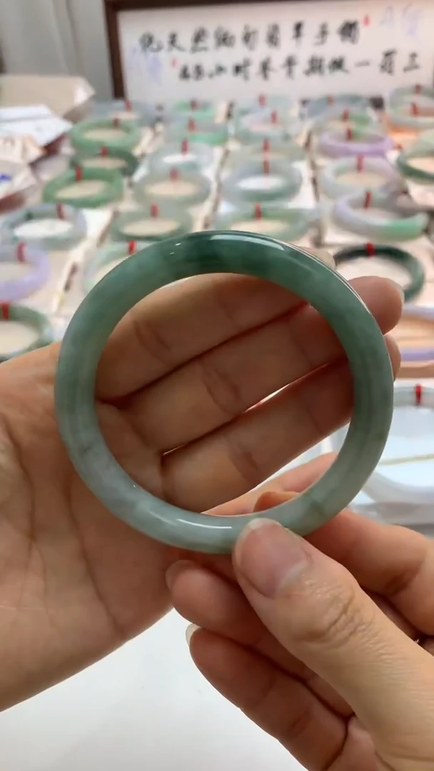 未镶嵌手镯翡翠59.2圆条