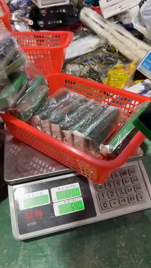 库存五金，微瑕，需要拍   61