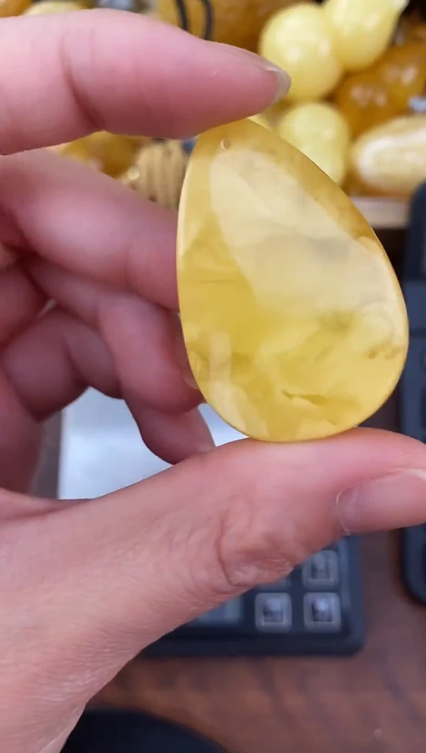 裸石琥珀未镶嵌天然琥珀蜜蜡
