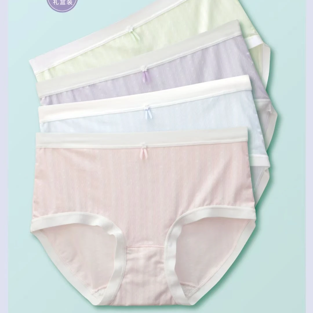 泡妈童装   2025新款女童常规三角裤短裤四条装裤子