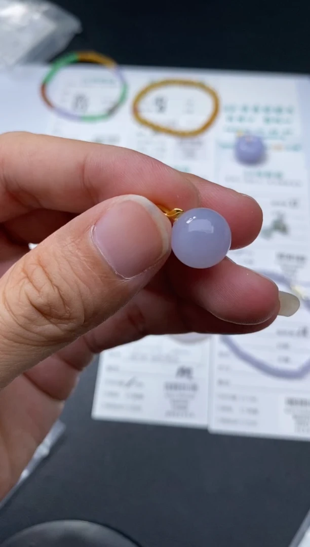 18K金镶嵌挂件翡翠48小时鉴赏期 退货不扣服务费