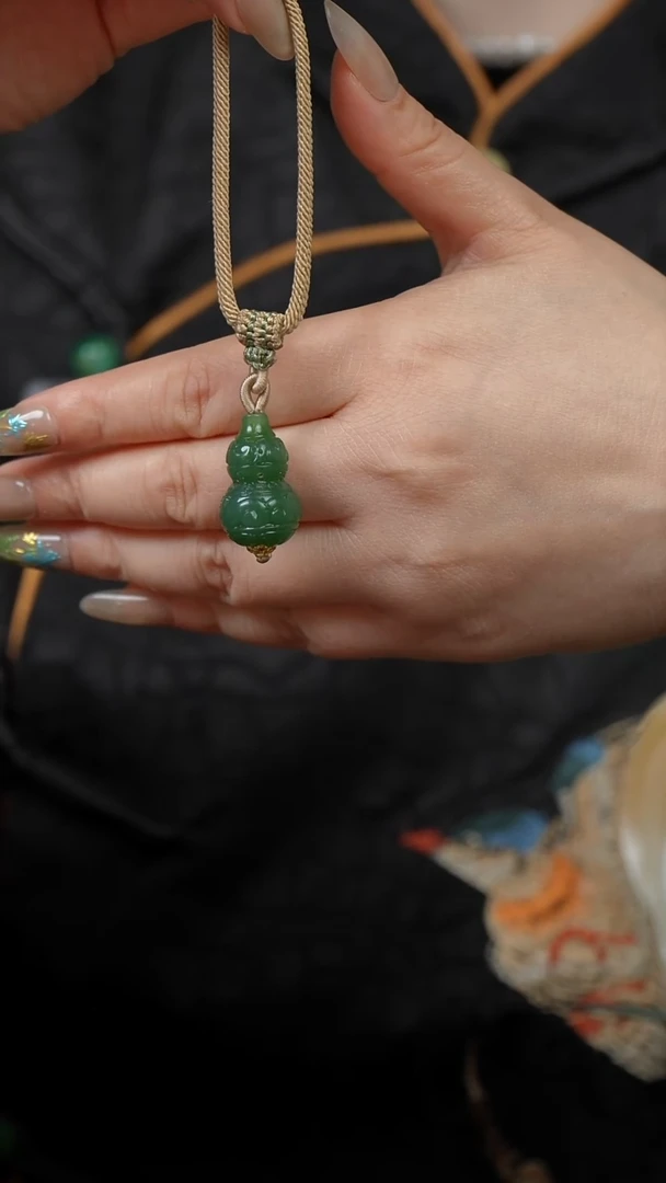 未镶嵌和田玉挂件吊坠（多样性发货）