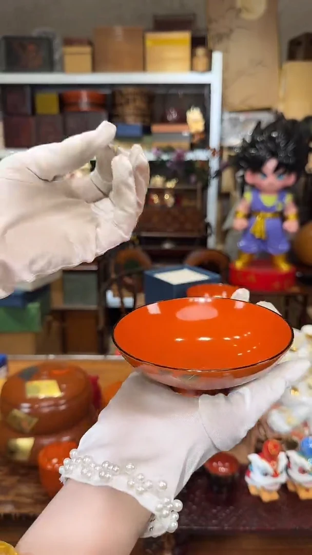 实木胎高足脚大漆