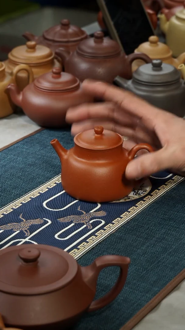 【闪购商品】紫砂茶壶红降言心茶壶