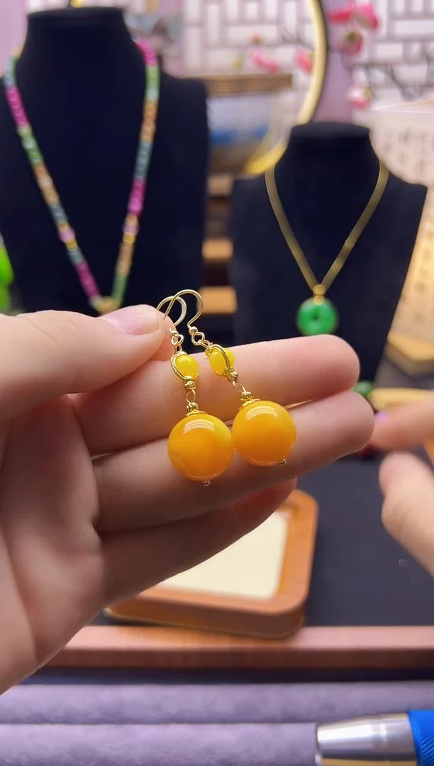 【闪购商品】蜜蜡耳饰14K金镶嵌E208