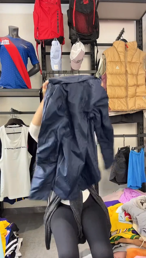303编码 瑕疵款直播间过款为准 尺码S