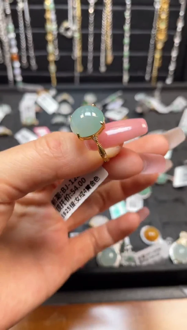 银S925镶嵌戒指翡翠天然翡翠A货