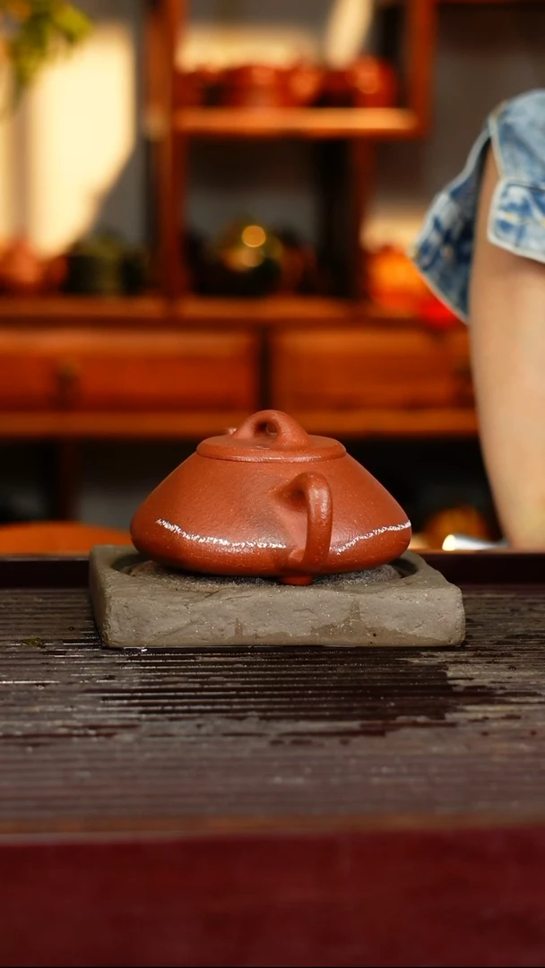 宜兴原矿紫砂壶茶壶宜兴原矿紫砂壶茶壶180C