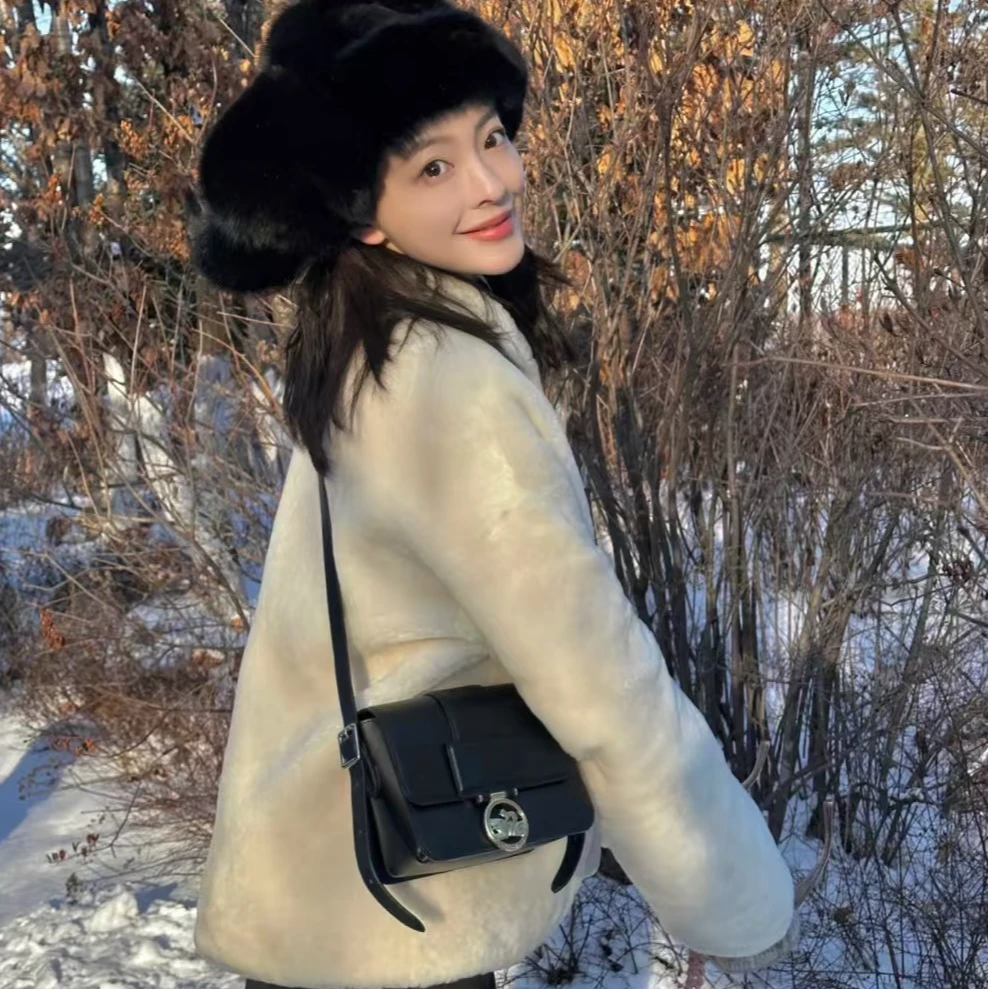 【维姐精选】YWC 极简新中式美学西班牙羊皮毛一体短外套PC095