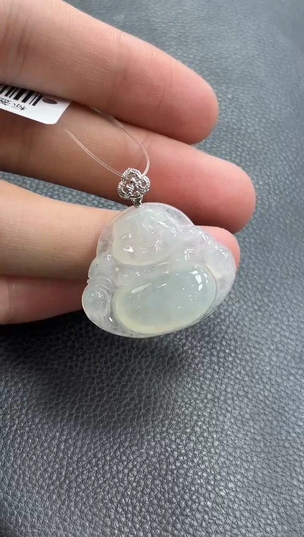 颈饰18K金镶嵌翡翠佛公