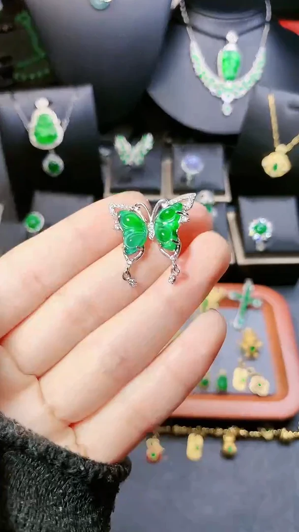 【闪购商品】翡翠吊坠(赠链)银S925镶嵌吊坠