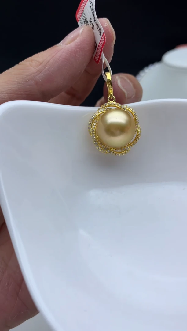 银S925镶嵌FF海水珍珠金珠吊坠(赠链）h076