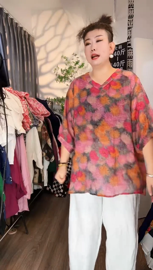 亚麻大码女装系列。