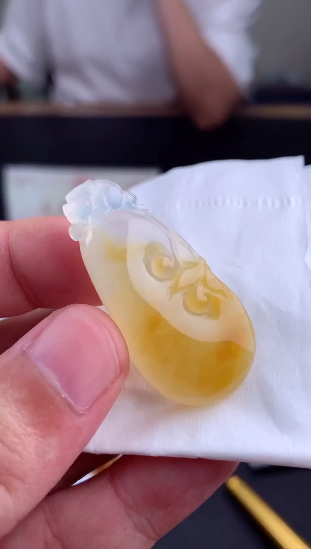 定制翡翠未镶嵌盛*夏翡翠