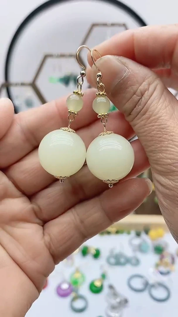 未镶嵌和田玉耳饰171