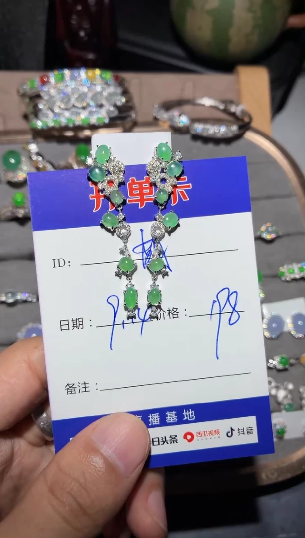 银S925镶嵌翡翠耳饰萌*鹿萌芽鹿