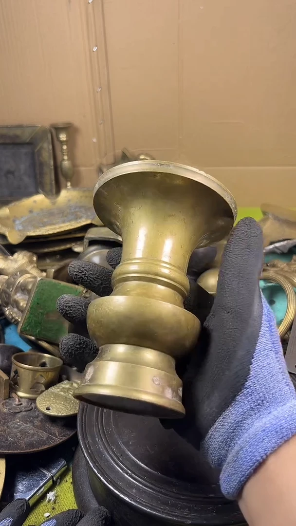 人**记亿锦铜回流铜器摆件39