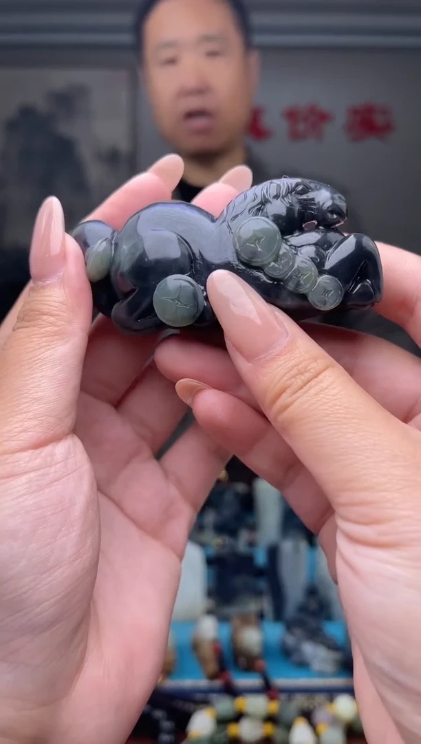 未镶嵌和田玉挂件1