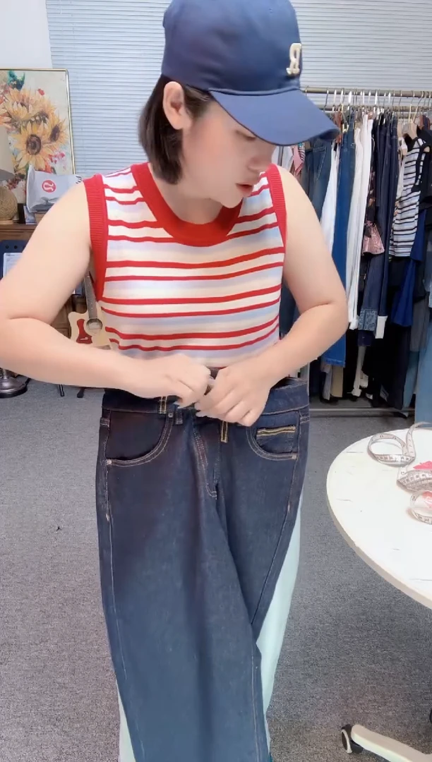 720毫升保温杯颜色随机发