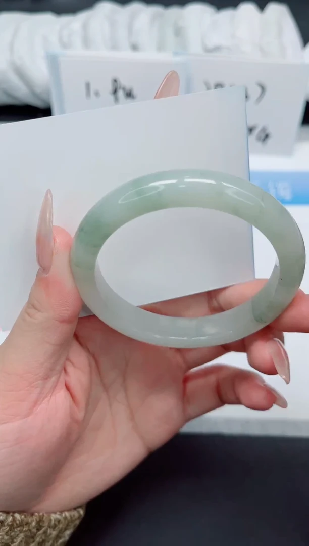 【闪购商品】石英质玉手镯合金112-56.2